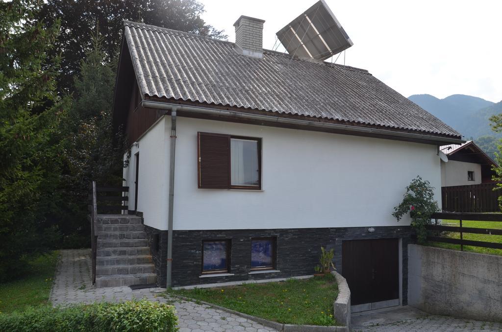 Holiday House بوينج الغرفة الصورة