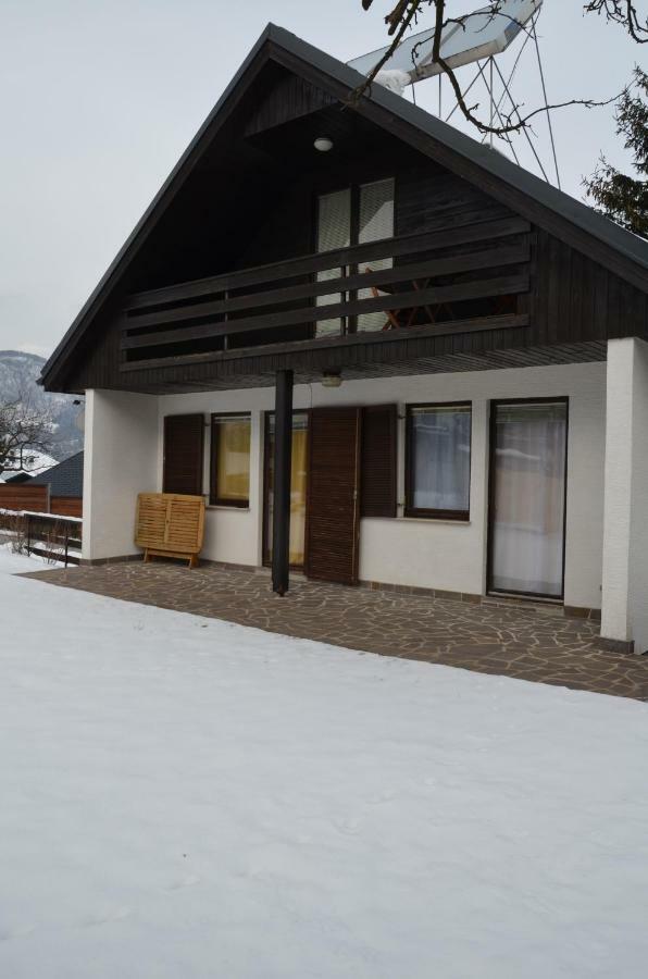 Holiday House بوينج المظهر الخارجي الصورة